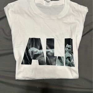 Boxing Great “ALI” Tee